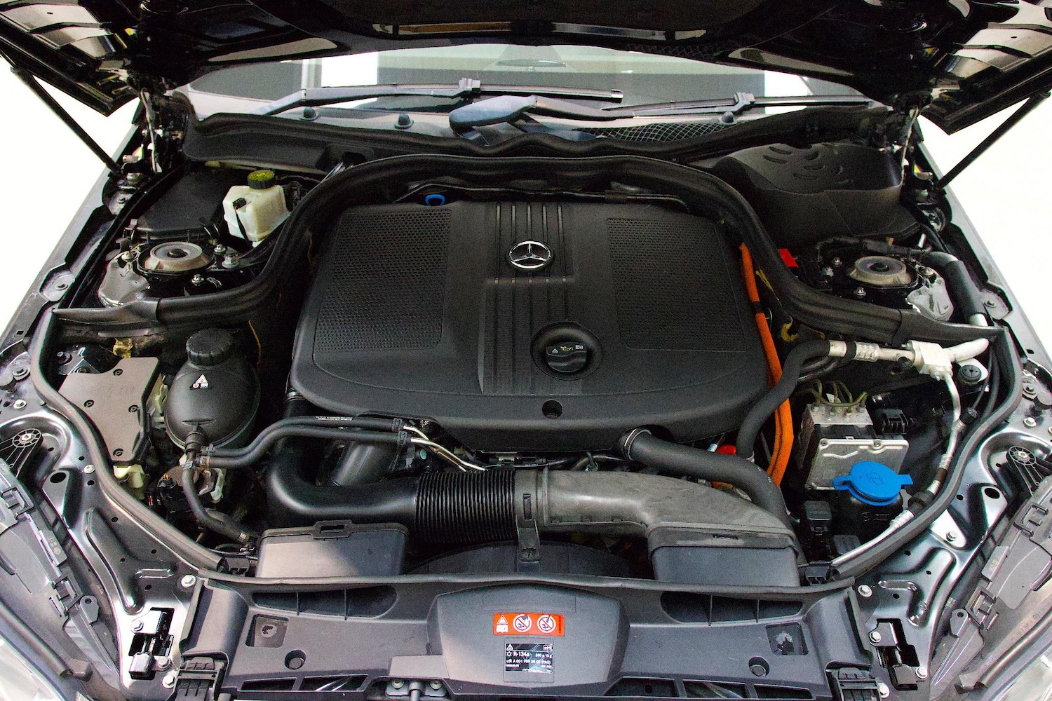 Used Mercedes-Benz E Class 2013 for sale - 76247270: Photo 28