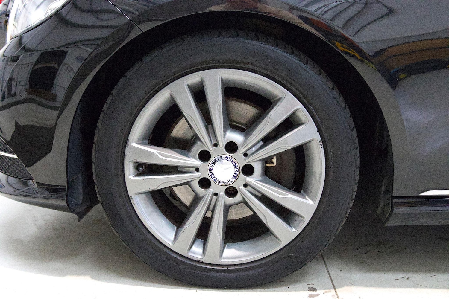 Used Mercedes-Benz E Class 2013 for sale - 76247270: Photo 30