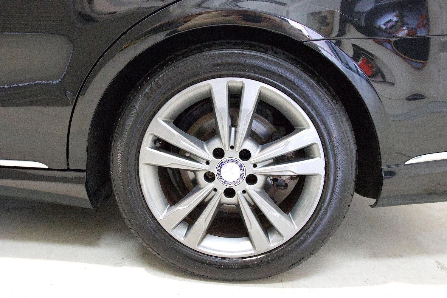 Used Mercedes-Benz E Class 2013 for sale - 76247270: Photo 31