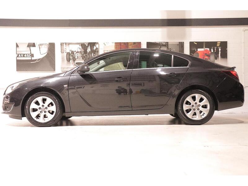 Used Vauxhall Insignia 2016 for sale - 76968405: Photo 6