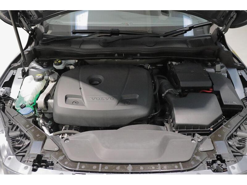 Used Volvo V40 2015 for sale - 76968411: Photo 26