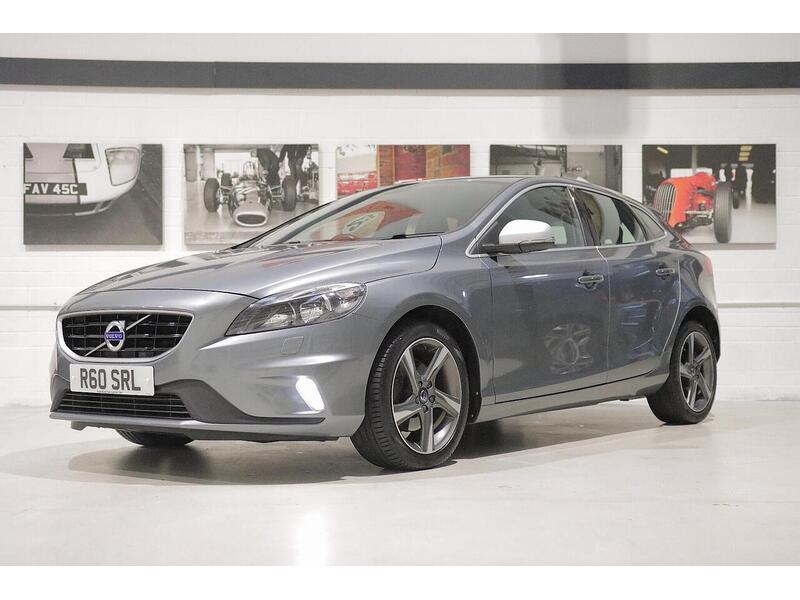 Used Volvo V40 2015 for sale - 76968411: Photo 7