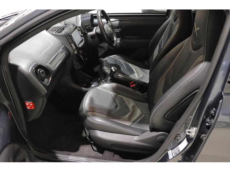 Used Toyota AYGO 2017 for sale - 76968413: Photo 11