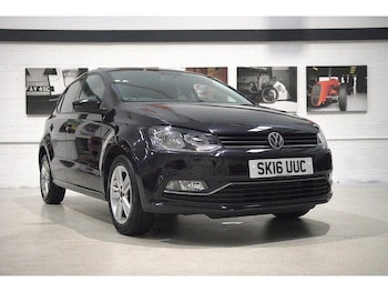 Used Volkswagen Polo 2016 for sale - 76968415: Photo