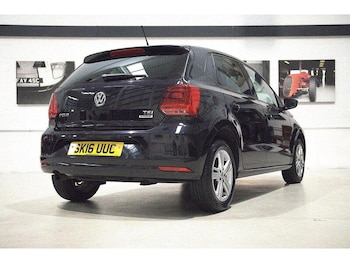 Used Volkswagen Polo 2016 for sale - 76968415: Photo