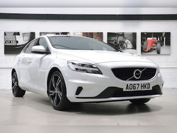Volvo - V40