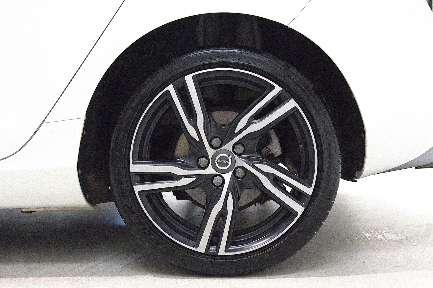 Used Volvo V40 2017 for sale - 76214012: Photo 31