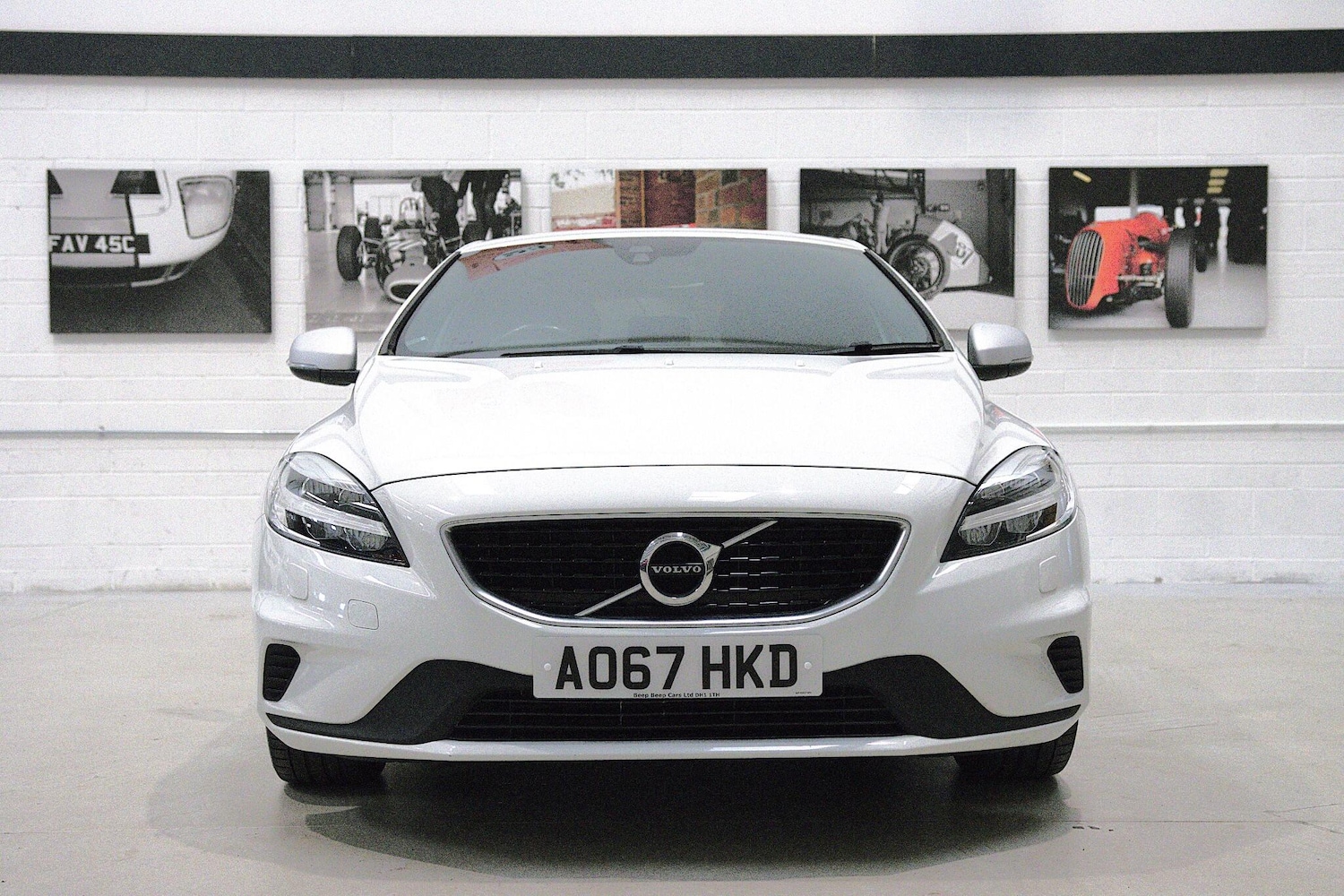 Used Volvo V40 2017 for sale - 76214012: Photo 8