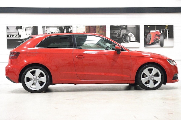 Used Audi A3 2015 for sale - 76238950: Photo 2