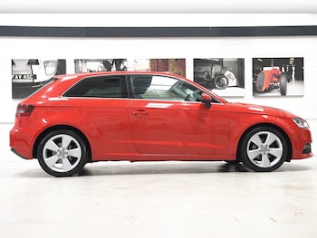 Used Audi A3 2015 for sale - 76238950: Photo 2