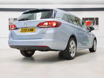 Used Vauxhall Astra 2018 for sale - 75808632: Photo