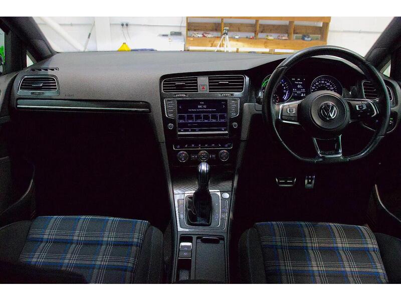 Used Volkswagen Golf 2015 for sale - 77213053: Photo 10