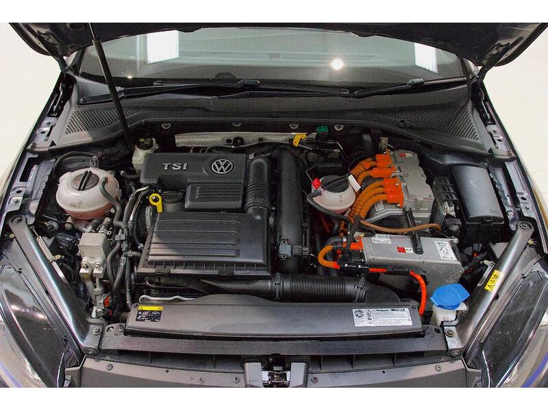 Used Volkswagen Golf 2015 for sale - 77213053: Photo 28