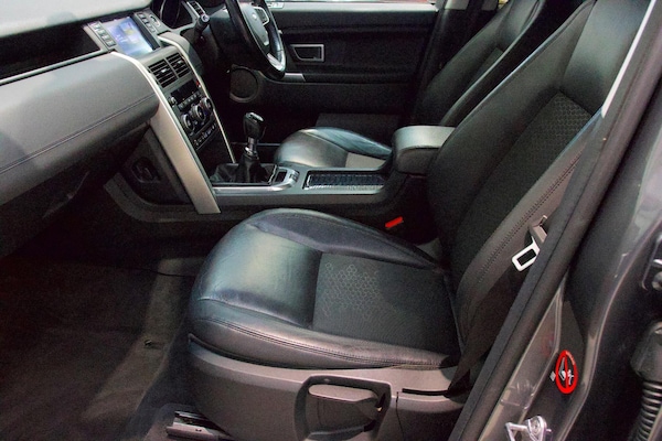 Used Land Rover Discovery Sport 2016 for sale - 76247268: Photo 11