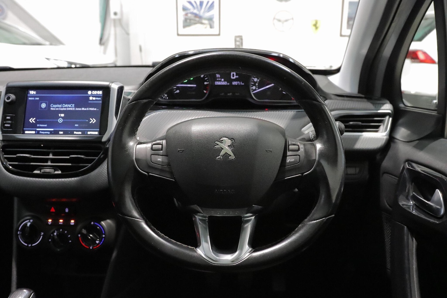 Used Peugeot 208 2018 for sale - 76549323: Photo 17