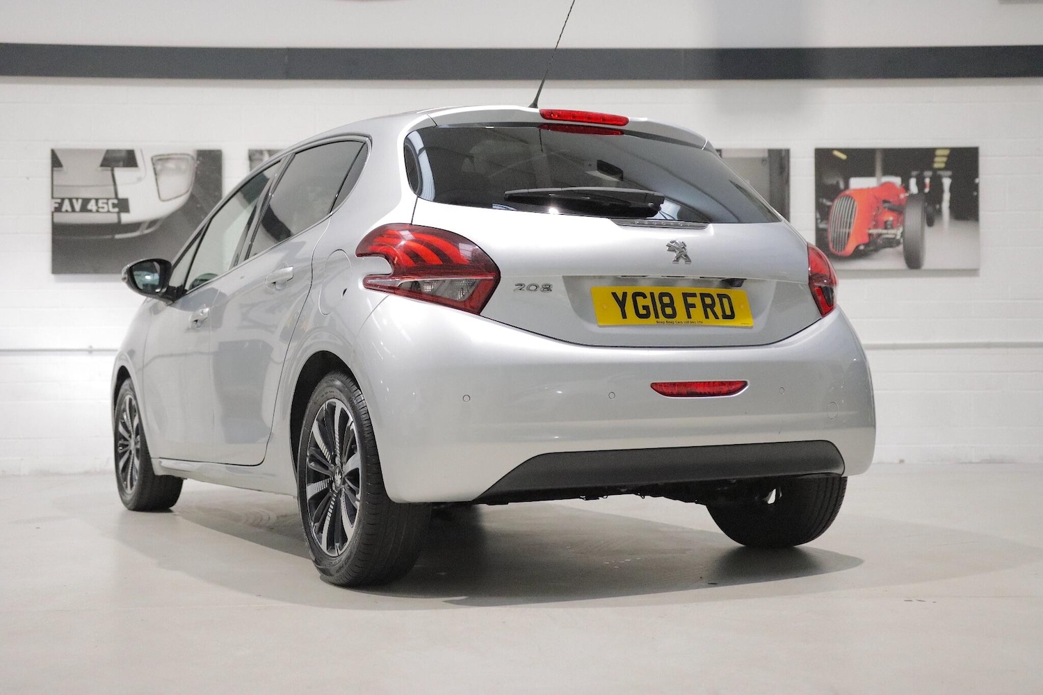 Used Peugeot 208 2018 for sale - 76549323: Photo 5