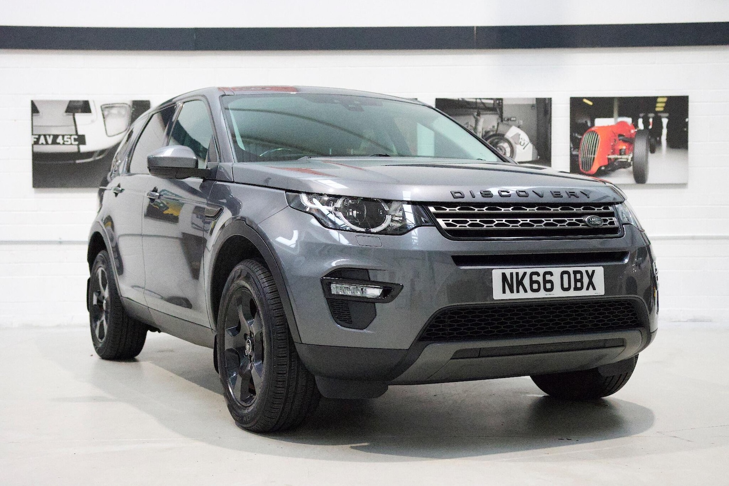 Used Land Rover Discovery Sport 2016 for sale - 76771912: Photo 1
