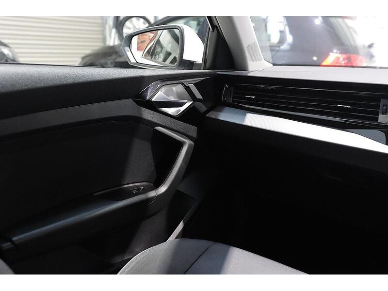 Used Audi A1 2020 for sale - 76968401: Photo 25