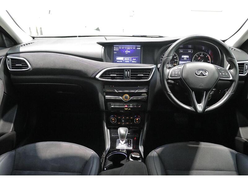 Used Infiniti Q30 2016 for sale - 76968419: Photo 10