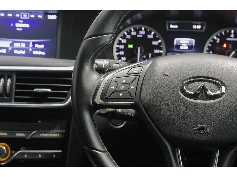 Used Infiniti Q30 2016 for sale - 76968419: Photo 17