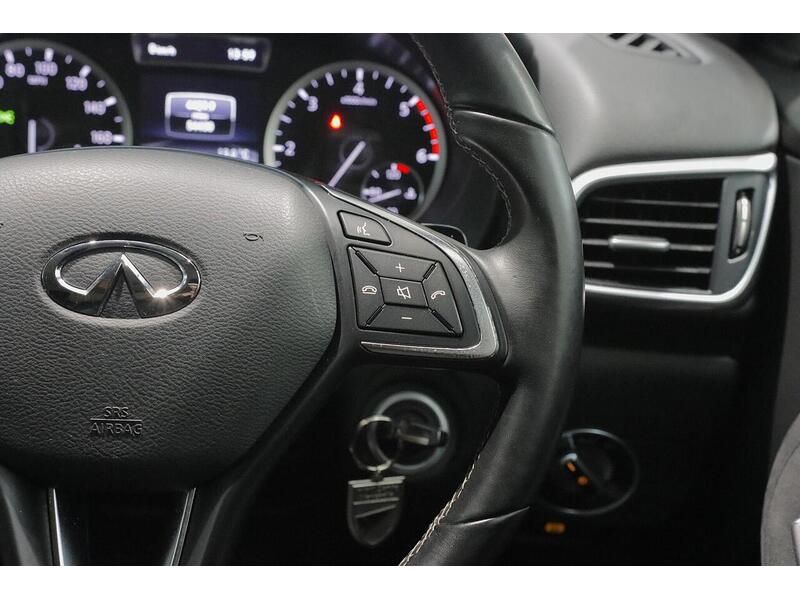 Used Infiniti Q30 2016 for sale - 76968419: Photo 18