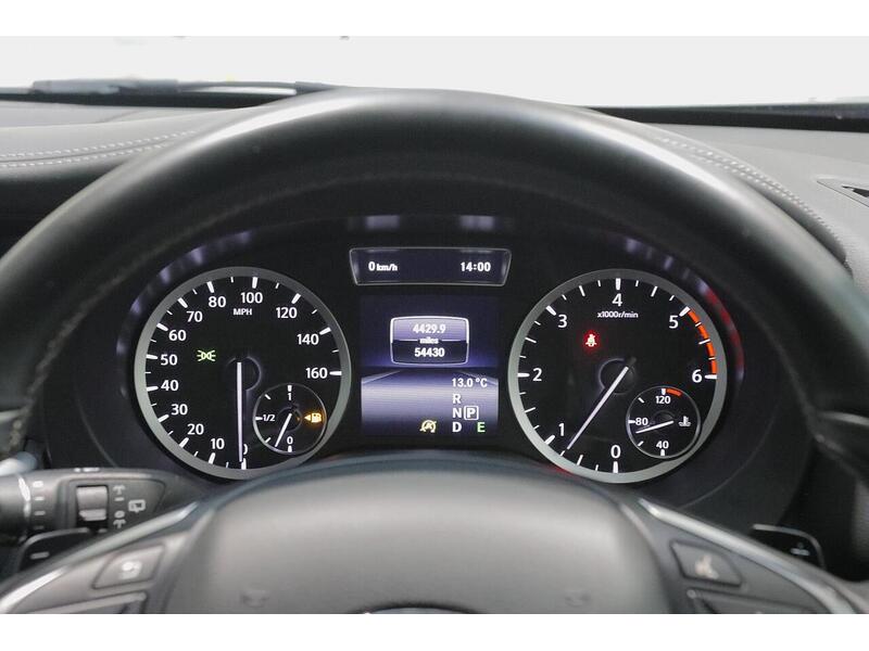 Used Infiniti Q30 2016 for sale - 76968419: Photo 19