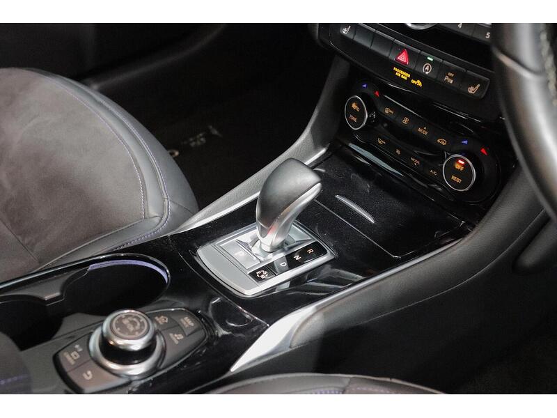 Used Infiniti Q30 2016 for sale - 76968419: Photo 23