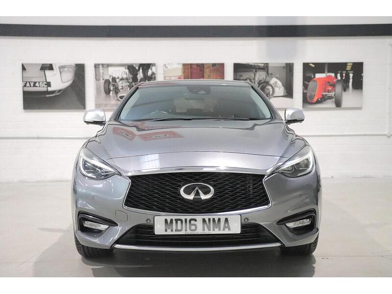 Used Infiniti Q30 2016 for sale - 76968419: Photo 8