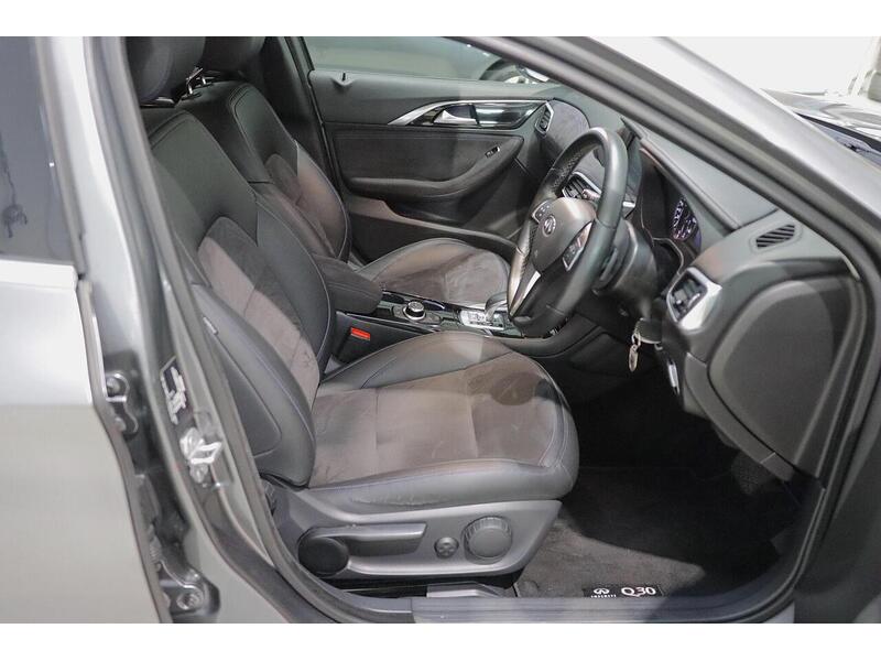 Used Infiniti Q30 2016 for sale - 76968419: Photo 9