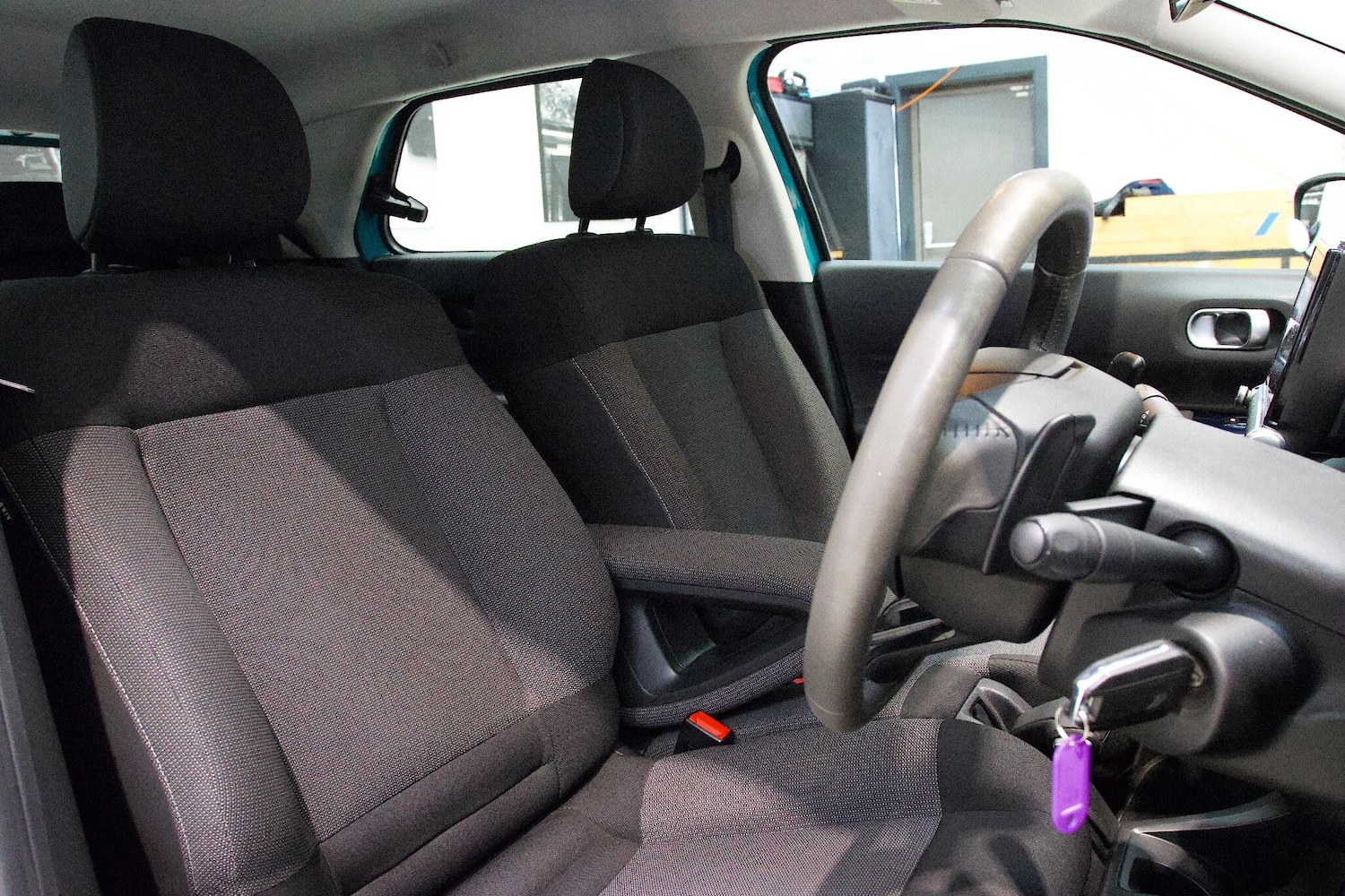 Used Citroen C4 Cactus 2015 for sale - 76020465: Photo 15