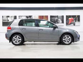 Used Volkswagen Golf 2011 for sale - 74887978: Photo