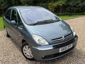 Used Citroen Xsara Picasso 2010 for sale - 75371825: Photo