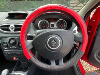 Used Renault Clio 2010 for sale - 74682334: Photo