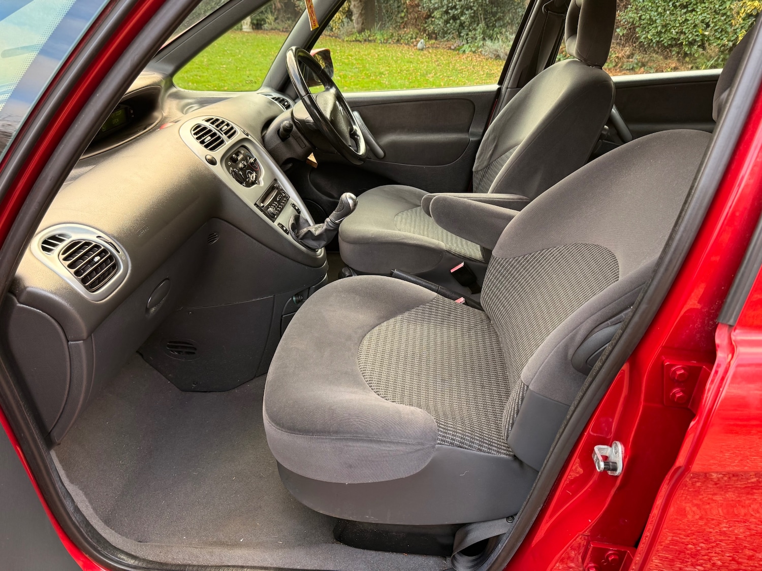 Used Citroen Xsara Picasso 2009 for sale - 76518656: Photo 13