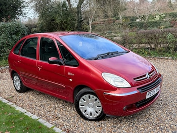 Used Citroen Xsara Picasso 2009 for sale - 76518656: Photo