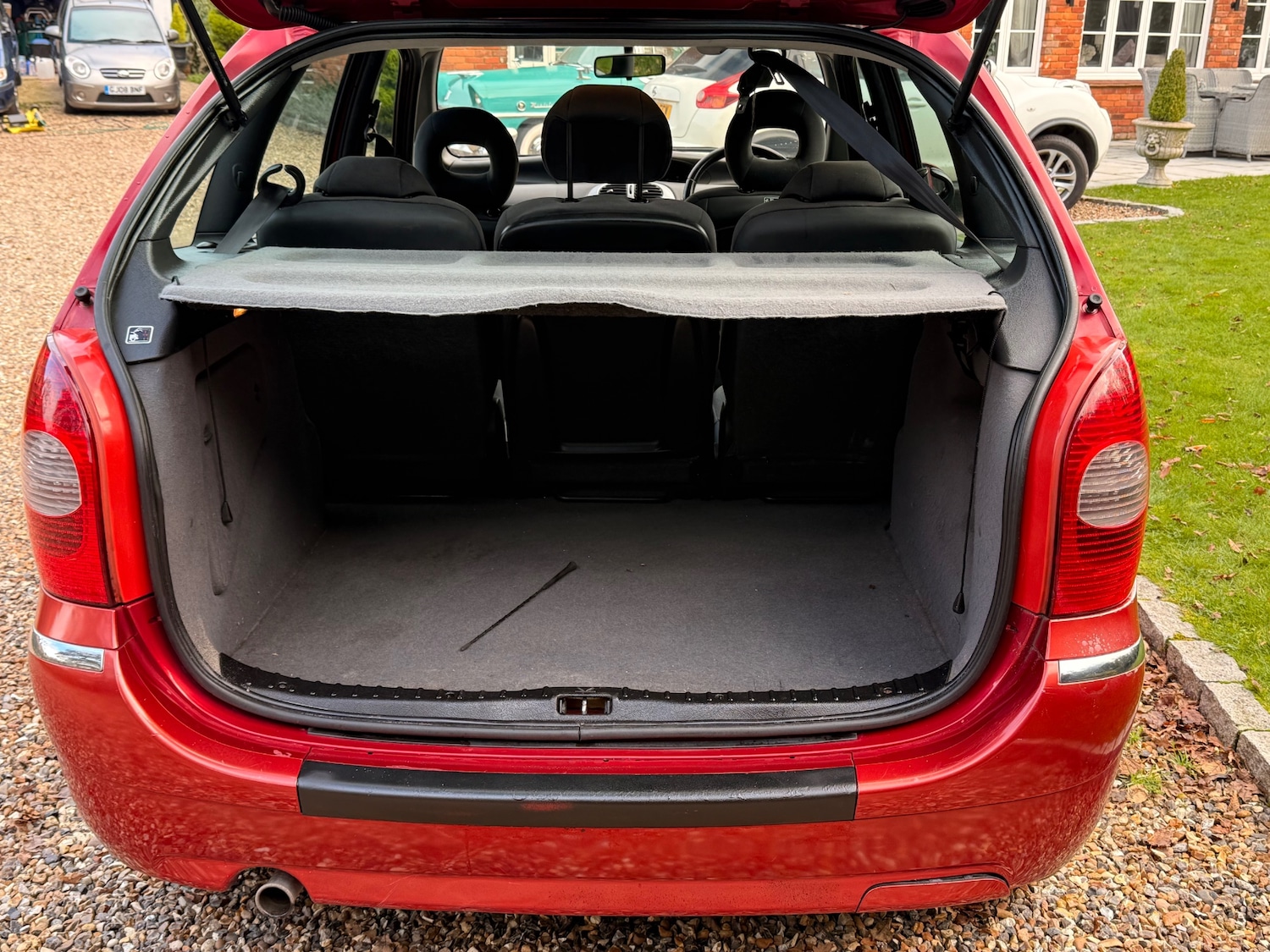 Used Citroen Xsara Picasso 2009 for sale - 76518656: Photo 8