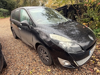 2010 (60) - 1.5 dCi 110 Privilege TomTom 5dr