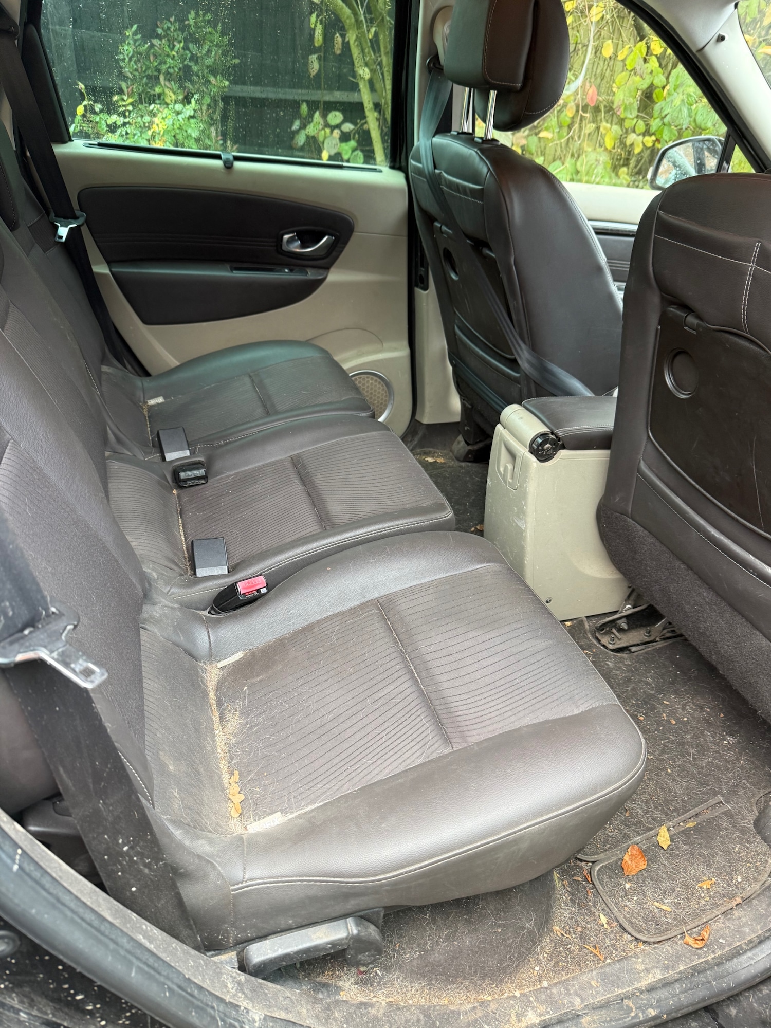 Used Renault Grand Scenic 2010 for sale - 76508318: Photo 6