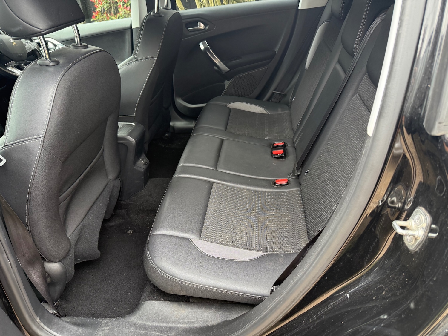 Used Peugeot 2008 2016 for sale - 78143828: Photo 2