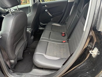 Used Peugeot 2008 2016 for sale - 78143828: Photo