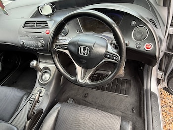 Used Peugeot 2008 2016 for sale - 78143828: Photo