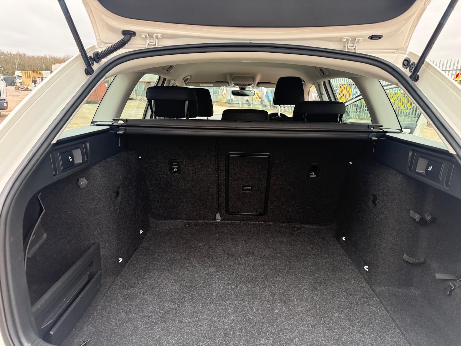 Used Skoda Octavia 2018 for sale - 77324720: Photo 18