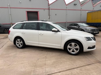 Used Skoda Octavia 2018 for sale - 77324720: Photo
