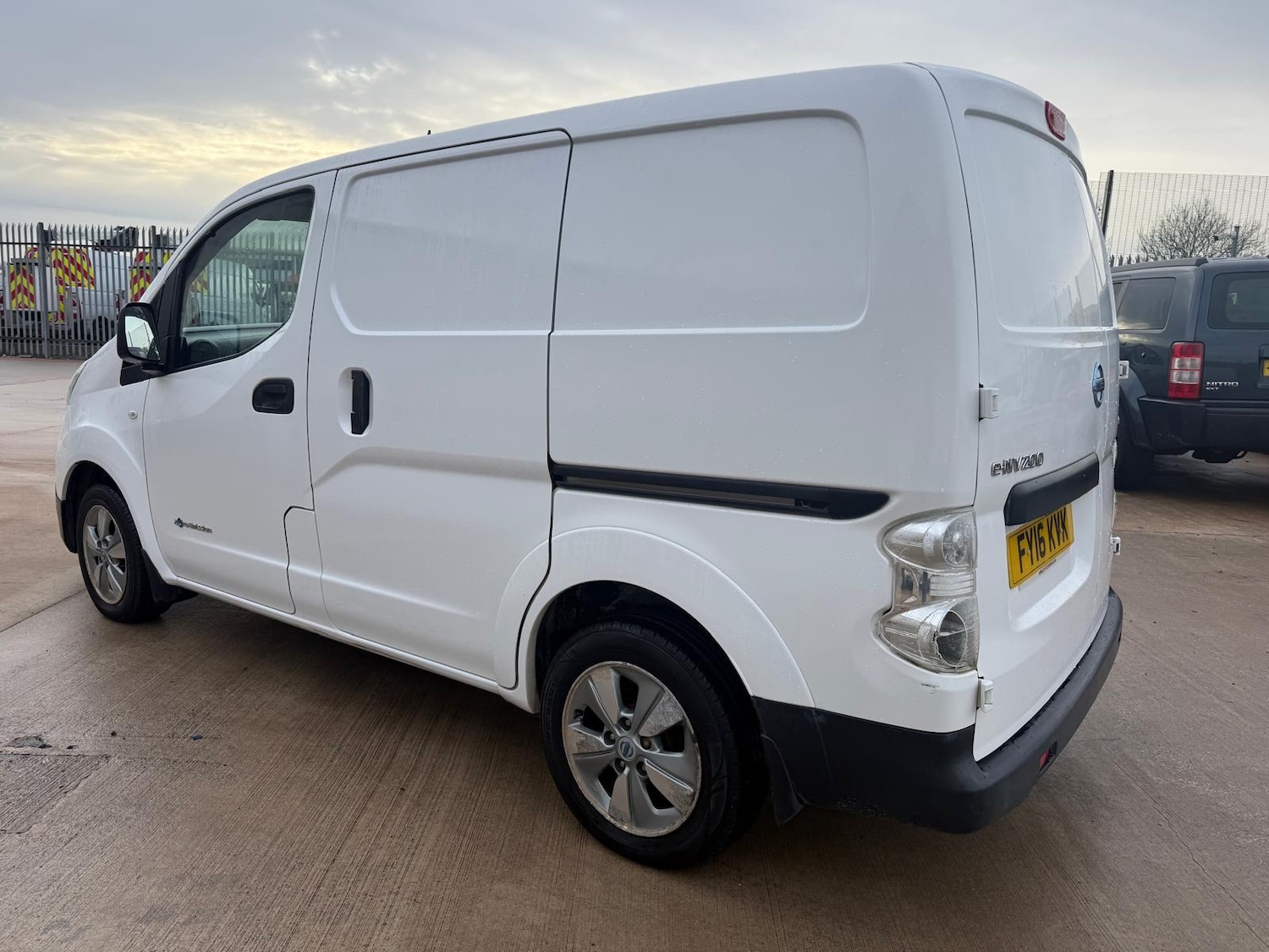 Used Nissan e-NV200 2016 for sale - 76855346: Photo 11
