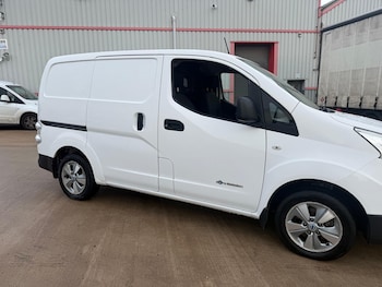 Used Nissan e-NV200 2016 for sale - 76855346: Photo