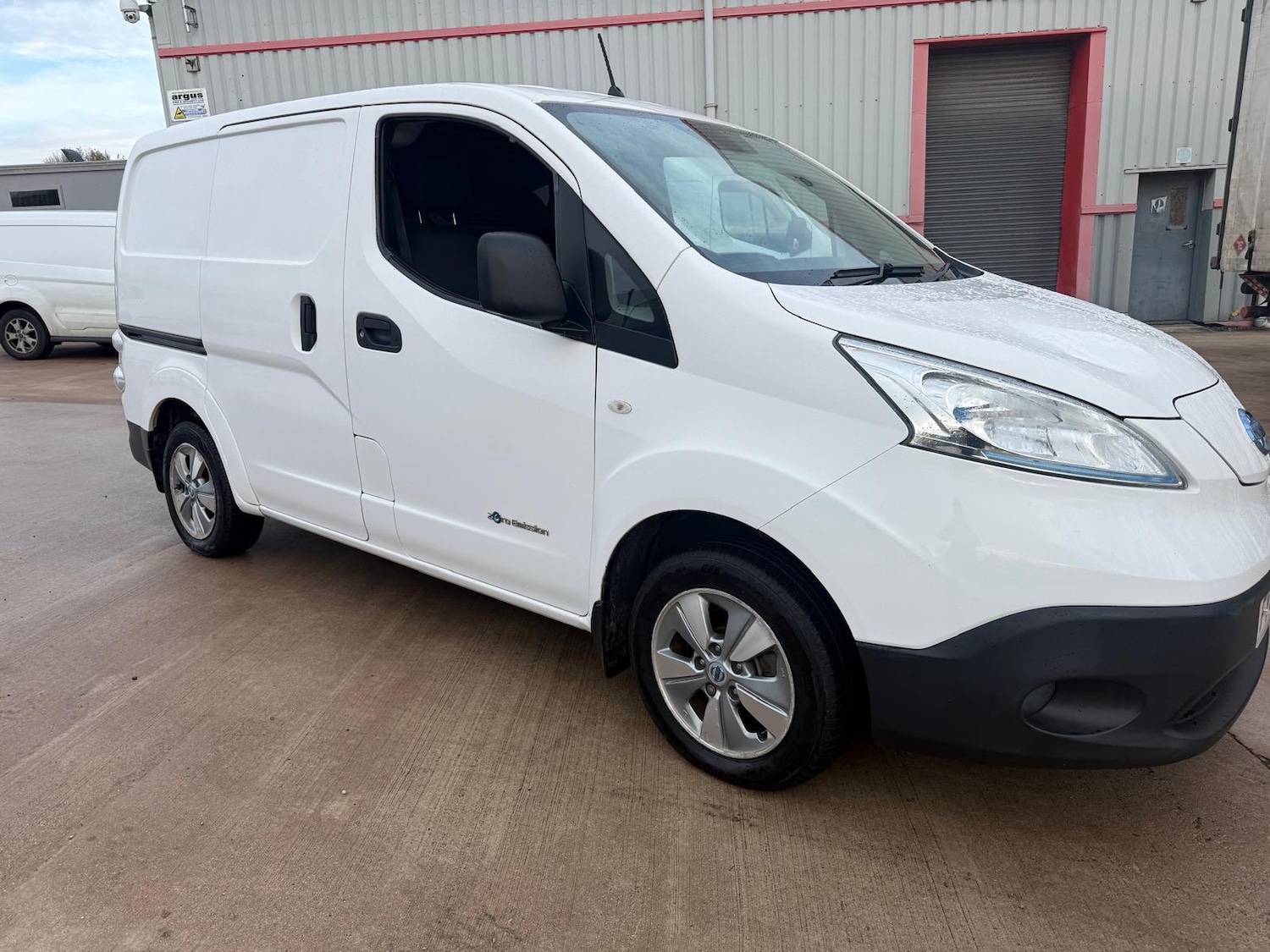 Used Nissan e-NV200 2016 for sale - 76855346: Photo 4