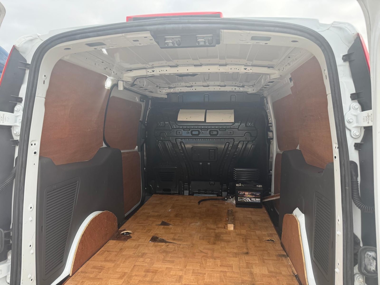 Used Ford Transit Connect 2019 for sale - 76541643: Photo 18