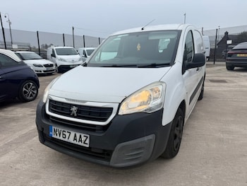 Used Peugeot Partner 2017 for sale - 79417523: Photo