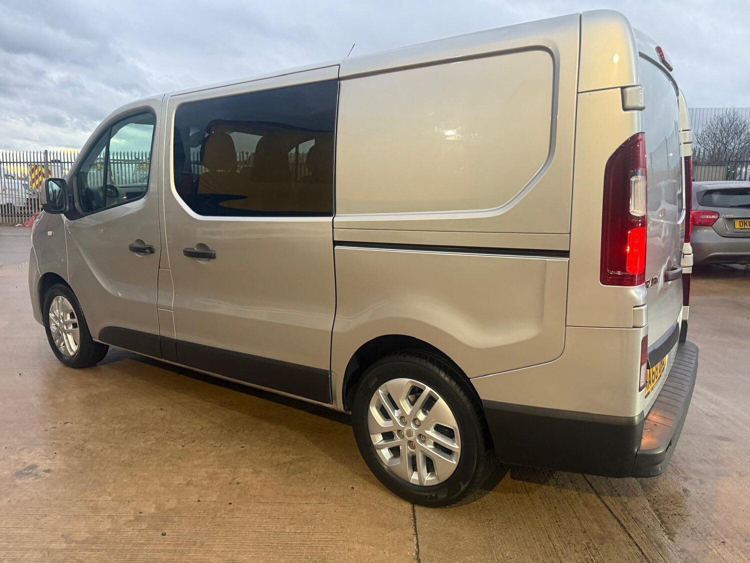 Used Renault Trafic 2018 for sale - 76725546: Photo 12