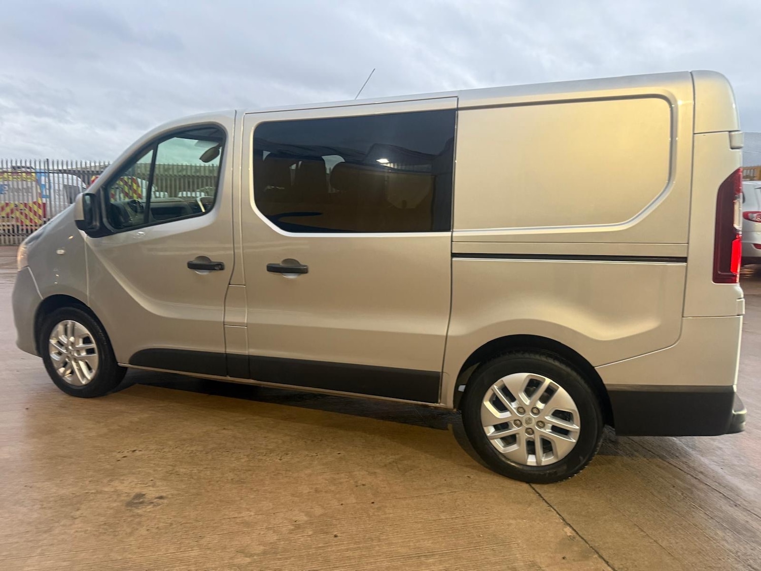 Used Renault Trafic 2018 for sale - 76725546: Photo 13